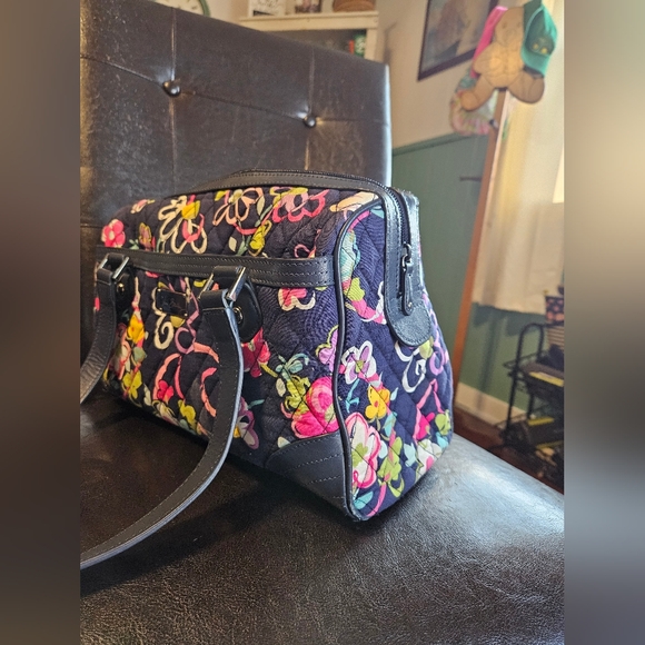 Vera Bradley purse and wallet set. Used but still in good condition. - Picture 3 of 8